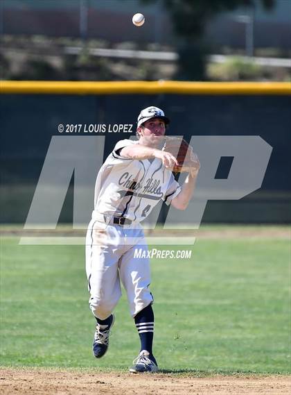 Thumbnail 1 in Los Osos @ Chino Hills photogallery.