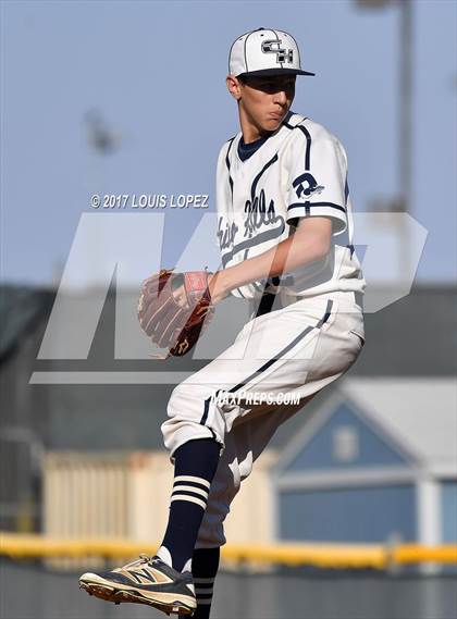 Thumbnail 1 in Los Osos @ Chino Hills photogallery.