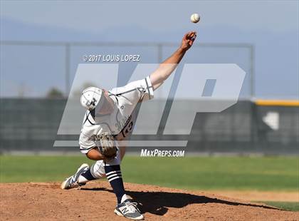 Thumbnail 2 in Los Osos @ Chino Hills photogallery.