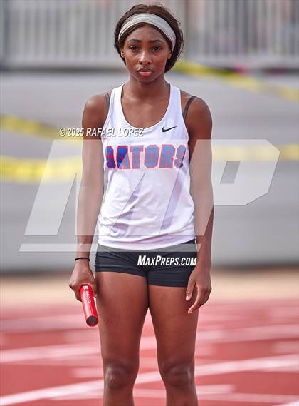 Thumbnail 2 in CCISD Ruben C Jordan Relays (4x100M) photogallery.