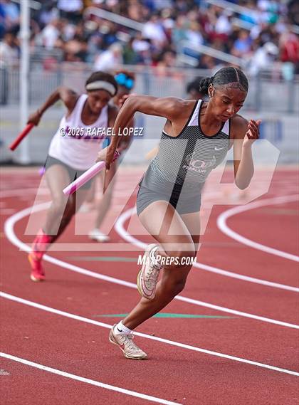 Thumbnail 3 in CCISD Ruben C Jordan Relays (4x100M) photogallery.