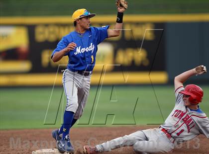 Thumbnail 3 in Foy H. Moody vs. Tomball (UIL 4A Final) photogallery.
