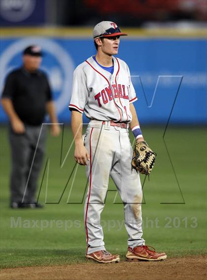 Thumbnail 2 in Foy H. Moody vs. Tomball (UIL 4A Final) photogallery.