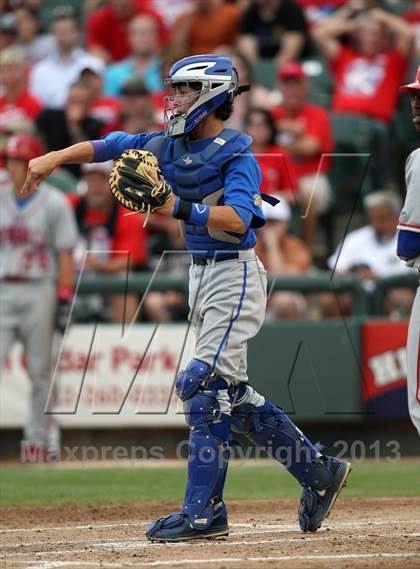 Thumbnail 1 in Foy H. Moody vs. Tomball (UIL 4A Final) photogallery.