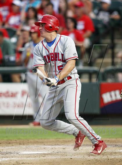 Thumbnail 1 in Foy H. Moody vs. Tomball (UIL 4A Final) photogallery.