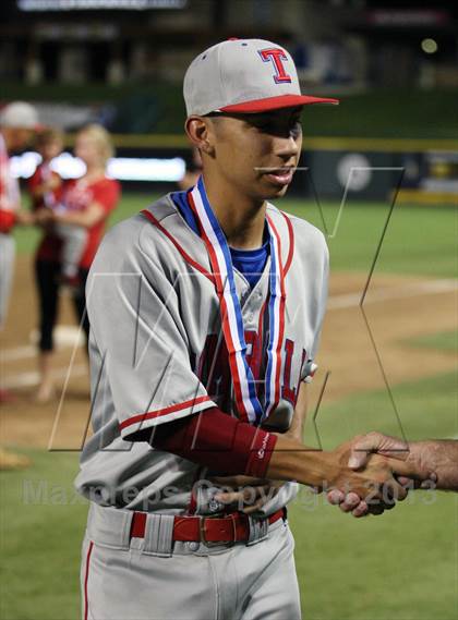 Thumbnail 1 in Foy H. Moody vs. Tomball (UIL 4A Final) photogallery.