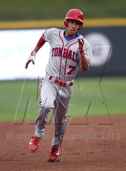 Thumbnail 3 in Foy H. Moody vs. Tomball (UIL 4A Final) photogallery.