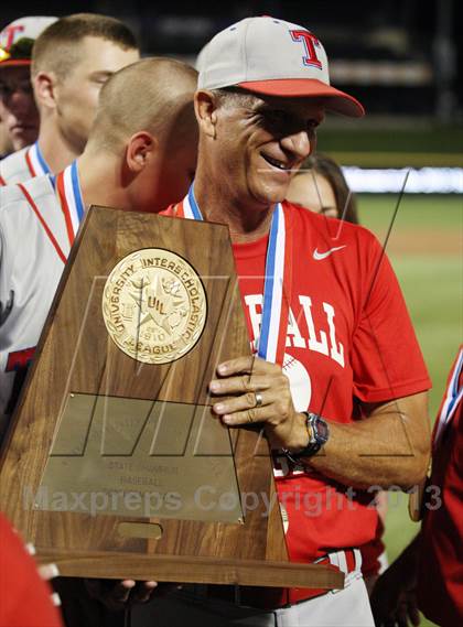Thumbnail 3 in Foy H. Moody vs. Tomball (UIL 4A Final) photogallery.