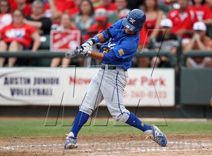 Thumbnail 1 in Foy H. Moody vs. Tomball (UIL 4A Final) photogallery.