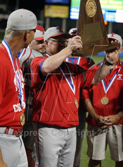 Thumbnail 1 in Foy H. Moody vs. Tomball (UIL 4A Final) photogallery.
