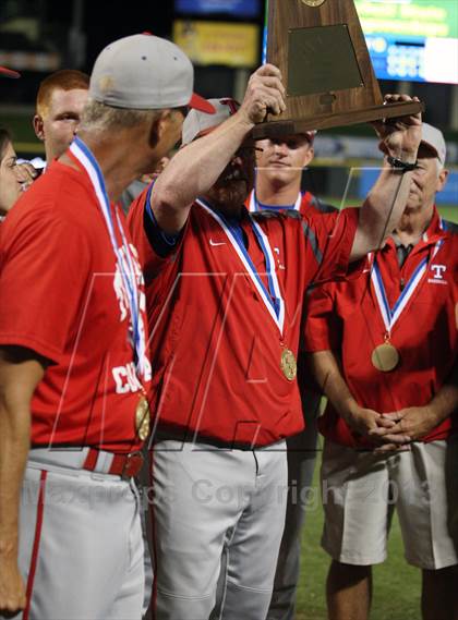 Thumbnail 2 in Foy H. Moody vs. Tomball (UIL 4A Final) photogallery.
