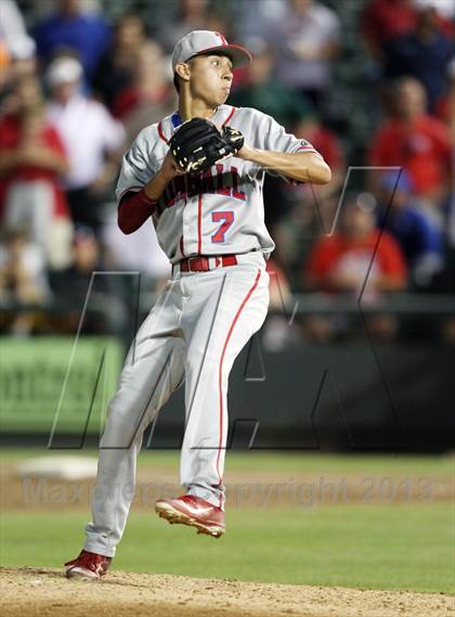 Thumbnail 1 in Foy H. Moody vs. Tomball (UIL 4A Final) photogallery.