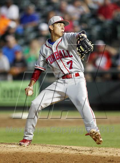 Thumbnail 3 in Foy H. Moody vs. Tomball (UIL 4A Final) photogallery.
