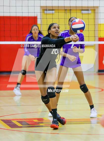 Thumbnail 2 in St. Anthony @ Taft (CIF State D3 Round I Playoff) photogallery.