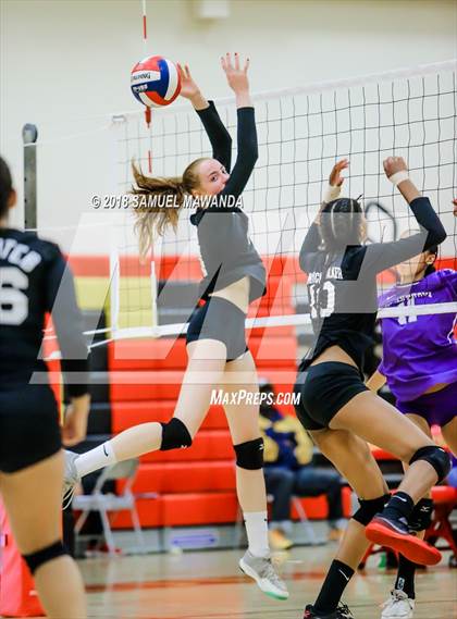 Thumbnail 1 in St. Anthony @ Taft (CIF State D3 Round I Playoff) photogallery.