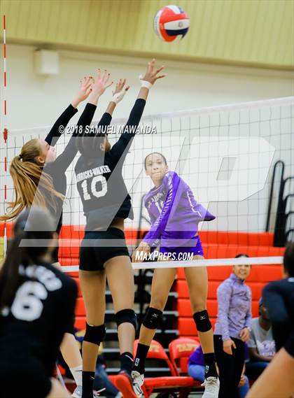 Thumbnail 1 in St. Anthony @ Taft (CIF State D3 Round I Playoff) photogallery.
