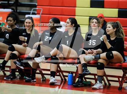 Thumbnail 1 in St. Anthony @ Taft (CIF State D3 Round I Playoff) photogallery.