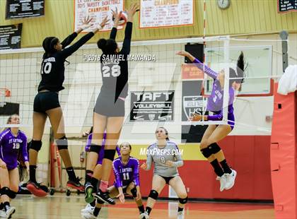 Thumbnail 3 in St. Anthony @ Taft (CIF State D3 Round I Playoff) photogallery.