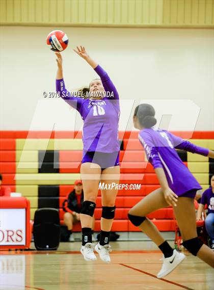 Thumbnail 2 in St. Anthony @ Taft (CIF State D3 Round I Playoff) photogallery.