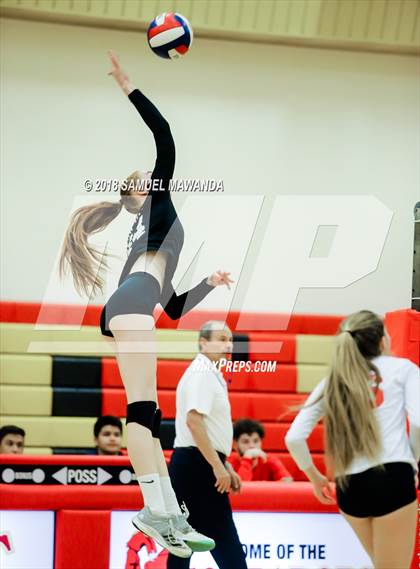 Thumbnail 3 in St. Anthony @ Taft (CIF State D3 Round I Playoff) photogallery.