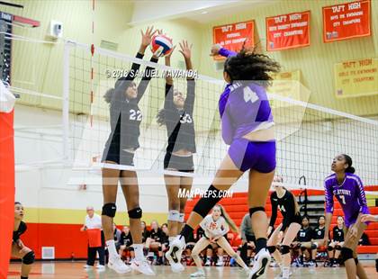 Thumbnail 2 in St. Anthony @ Taft (CIF State D3 Round I Playoff) photogallery.