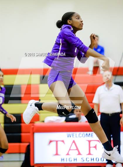 Thumbnail 1 in St. Anthony @ Taft (CIF State D3 Round I Playoff) photogallery.