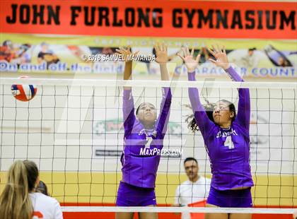 Thumbnail 3 in St. Anthony @ Taft (CIF State D3 Round I Playoff) photogallery.