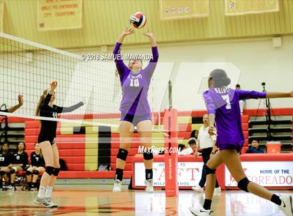 Thumbnail 3 in St. Anthony @ Taft (CIF State D3 Round I Playoff) photogallery.