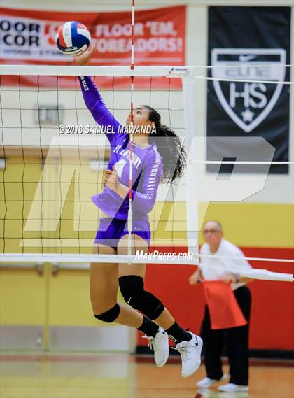 Thumbnail 3 in St. Anthony @ Taft (CIF State D3 Round I Playoff) photogallery.