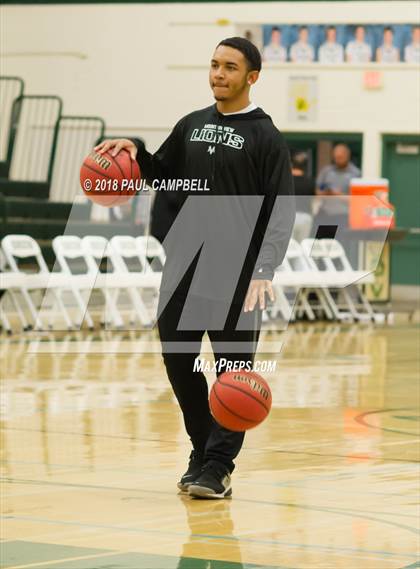 Thumbnail 2 in Mountain View vs Horizon (Horizon Holiday Hoops Tournament) photogallery.