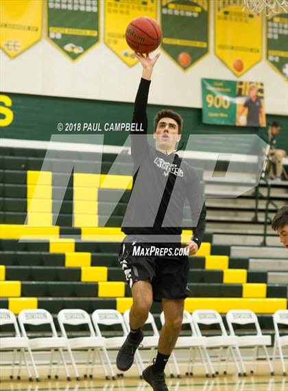 Thumbnail 2 in Mountain View vs Horizon (Horizon Holiday Hoops Tournament) photogallery.