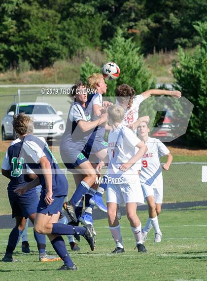 Thumbnail 2 in Charlotte Catholic @ Weddington photogallery.