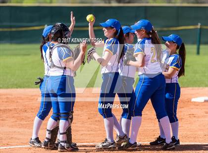 Thumbnail 3 in Providence Catholic vs Freer (Pearsall Tournament) photogallery.