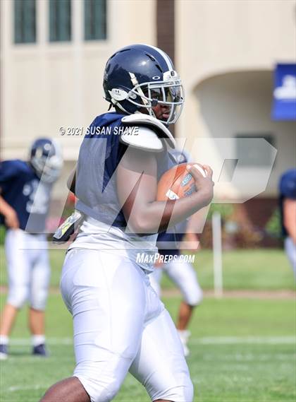 Thumbnail 3 in Milton Academy @ St. Mark's (scrimmage) photogallery.