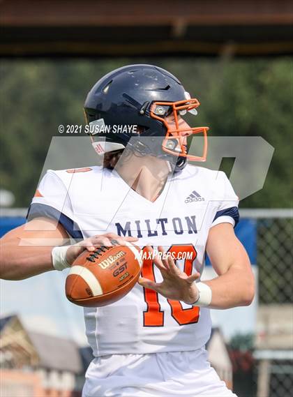 Thumbnail 3 in Milton Academy @ St. Mark's (scrimmage) photogallery.