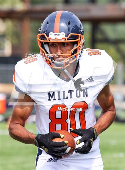 Thumbnail 2 in Milton Academy @ St. Mark's (scrimmage) photogallery.