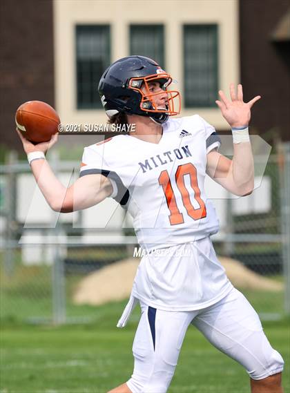 Thumbnail 3 in Milton Academy @ St. Mark's (scrimmage) photogallery.