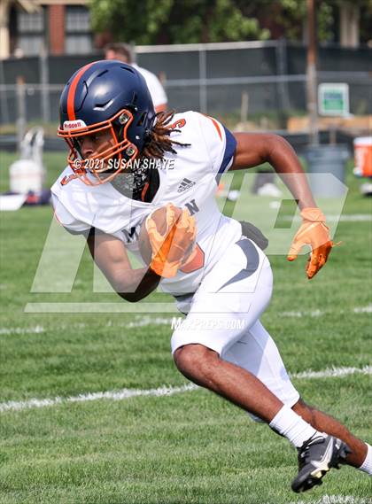 Thumbnail 1 in Milton Academy @ St. Mark's (scrimmage) photogallery.