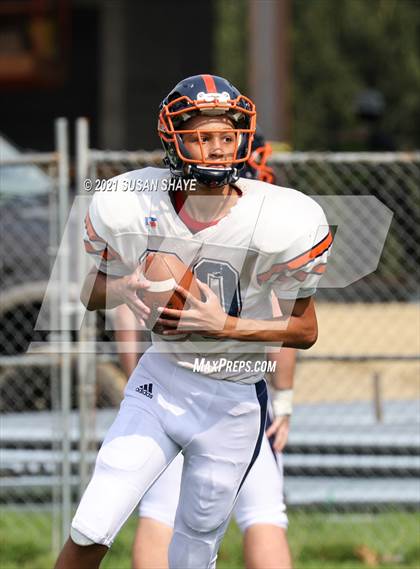 Thumbnail 3 in Milton Academy @ St. Mark's (scrimmage) photogallery.