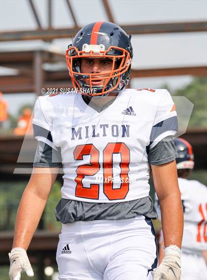 Thumbnail 2 in Milton Academy @ St. Mark's (scrimmage) photogallery.