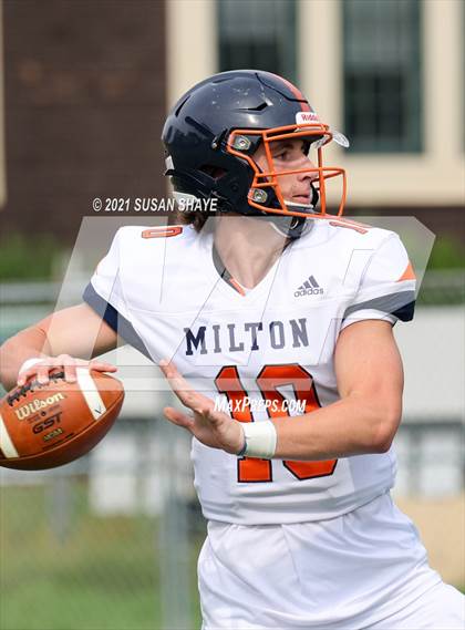 Thumbnail 2 in Milton Academy @ St. Mark's (scrimmage) photogallery.