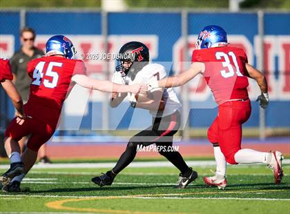 Thumbnail 2 in JV: San Clemente @ Los Alamitos photogallery.