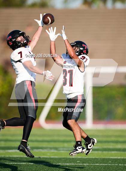 Thumbnail 3 in JV: San Clemente @ Los Alamitos photogallery.