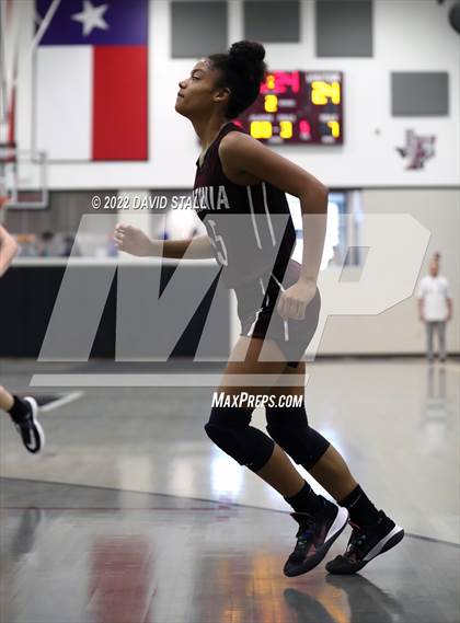 Thumbnail 1 in Fayetteville vs Flatonia (Fayetteville Classic Tournament) photogallery.