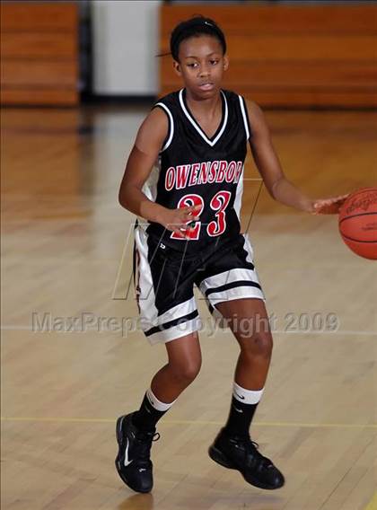 Thumbnail 1 in Franklin-Simpson vs Owensboro (Lady Stars Classic) photogallery.