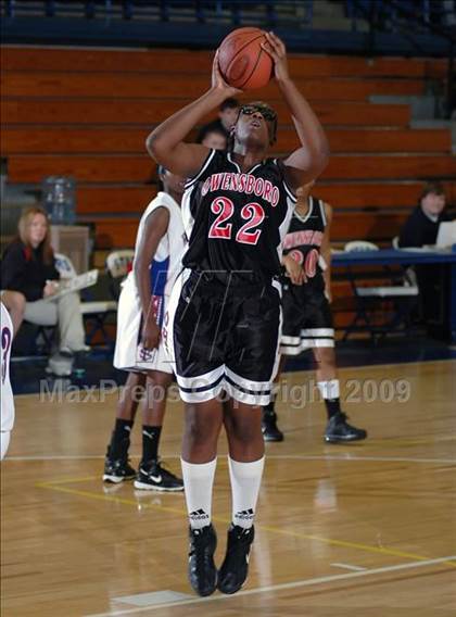 Thumbnail 3 in Franklin-Simpson vs Owensboro (Lady Stars Classic) photogallery.