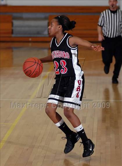 Thumbnail 1 in Franklin-Simpson vs Owensboro (Lady Stars Classic) photogallery.