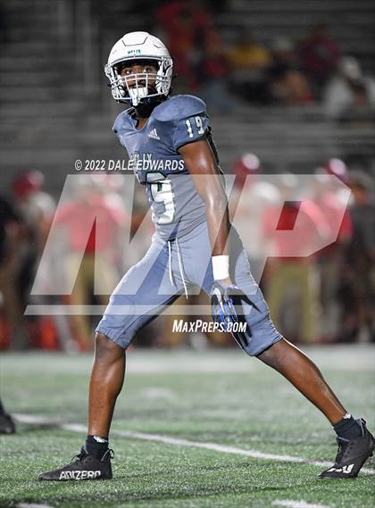 Thumbnail 2 in Cathedral Catholic @ Helix photogallery.