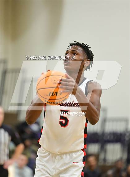 Thumbnail 2 in Central vs. Rossview photogallery.