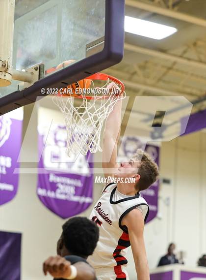 Thumbnail 1 in Central vs. Rossview photogallery.